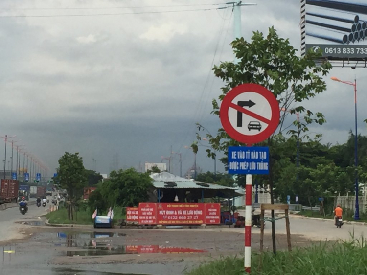 Cẩn thận ngã 3 khu công nghệ cao Q9 Cẩn thận ngã 3 khu công nghệ cao Q9