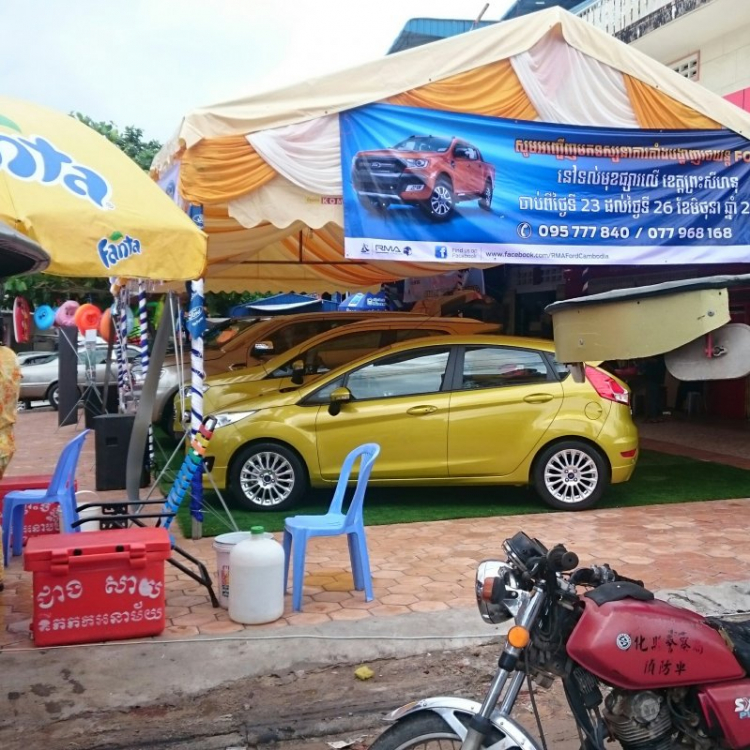 Ford Fiesta mới hay Honda City 2013? Ford Fiesta mới hay Honda City 2013?