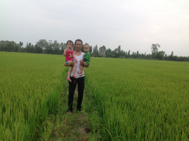 Du lịch 2 vc+2 con dọc biển Miền Trung cùng Aveo Du lịch 2 vc+2 con dọc biển Miền Trung cùng Aveo