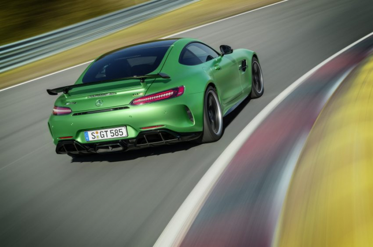 “Quái vật xanh” Mercedes-AMG GT R chính thức trình làng