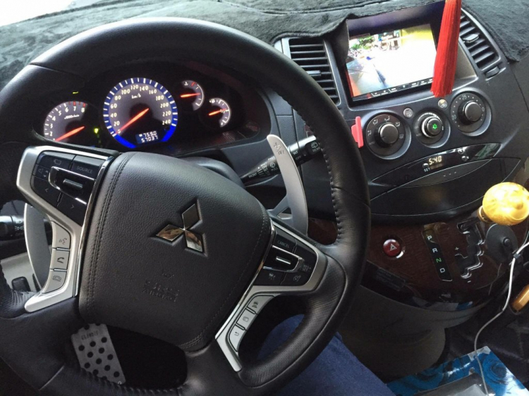 Lắp điều khiển âm thanh (Voice Control) cho Attrage + Outlander Sport Lắp điều khiển âm thanh (Voice Control) cho Attrage + Outlander Sport