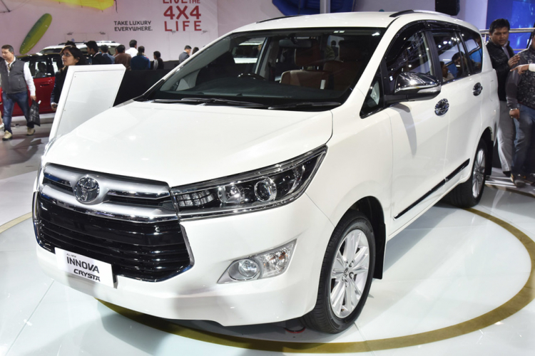 Toyota Innova - công thức nào để chinh phục khách Việt?