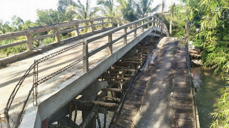 Khánh thành cầu từ thiện tại Cờ Đỏ - Khởi công xây cầu mới tại Kiên Lương
