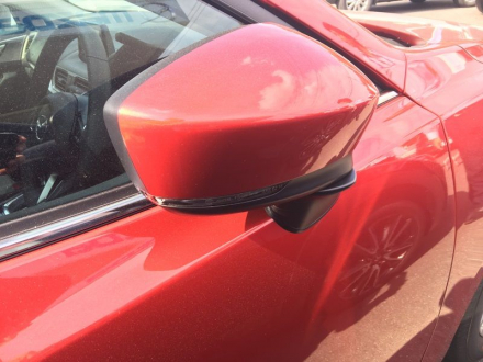 2016-Mazda-Axela-Mazda3-door-mirror-spy-shot.jpg