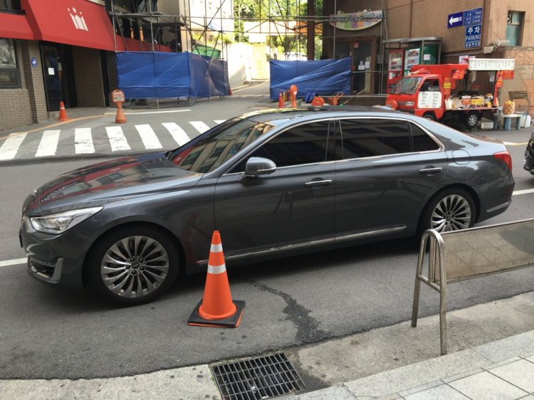 Genesis G90 lần đầu xuất hiện tại Việt Nam Genesis G90 lần đầu xuất hiện tại Việt Nam