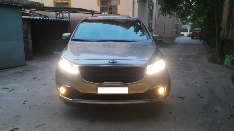 Đánh giá chi tiết Kia Sedona máy xăng bản cao cấp sau 2000km