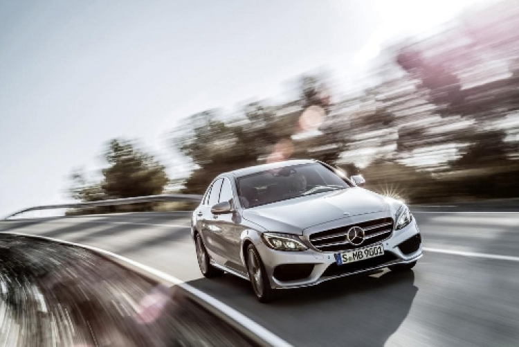 Mercedes-Benz lập kỷ lục mới về doanh số năm 2013