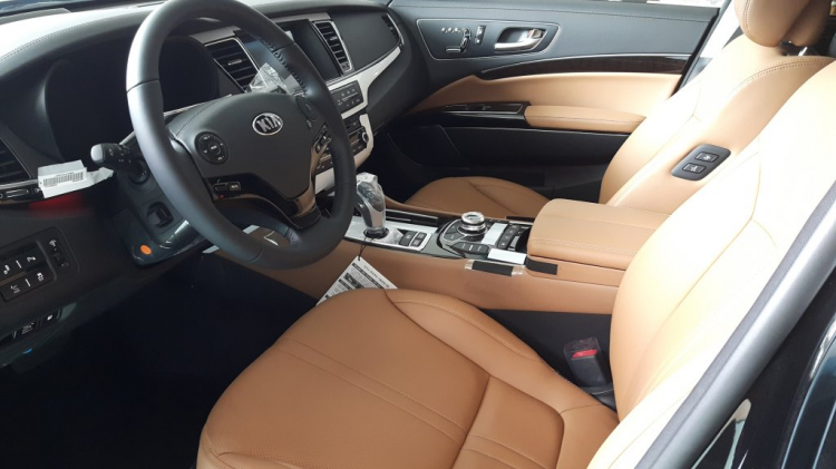 Kia Quoris có giá chính thức 2,78 tỷ đồng tại Việt Nam Kia Quoris có giá chính thức 2,78 tỷ đồng tại Việt Nam