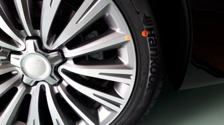 Kia Quoris có giá chính thức 2,78 tỷ đồng tại Việt Nam Kia Quoris có giá chính thức 2,78 tỷ đồng tại Việt Nam