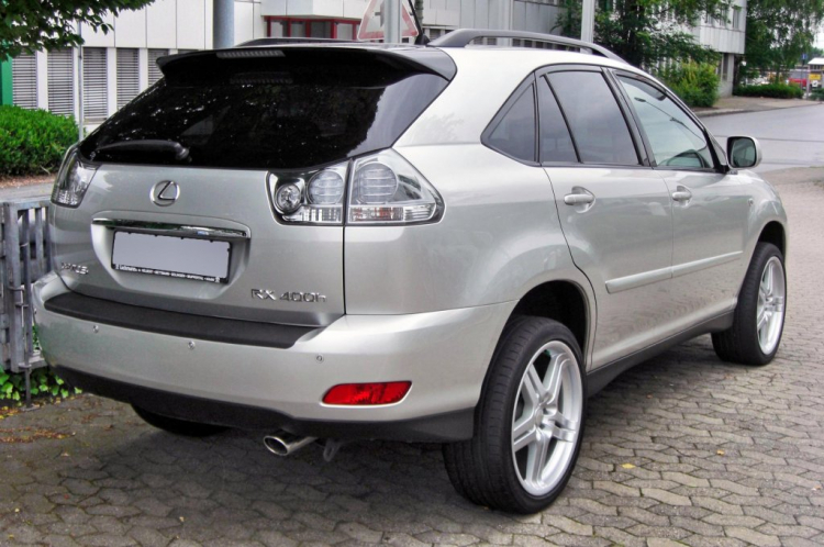 Hyundai Elantra chính thức ra mắt, giá từ 615 triệu đồng Hyundai Elantra chính thức ra mắt, giá từ 615 triệu đồng