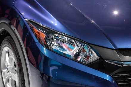 2016-Honda-HR-V-headlamp (1024x680).jpg