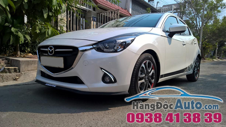 E khoe 1 số đồ chơi dành cho Mazda