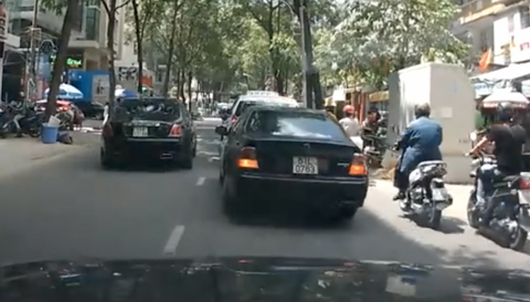 Khi Rolls-Royce né kẹt xe ở Sài Gòn