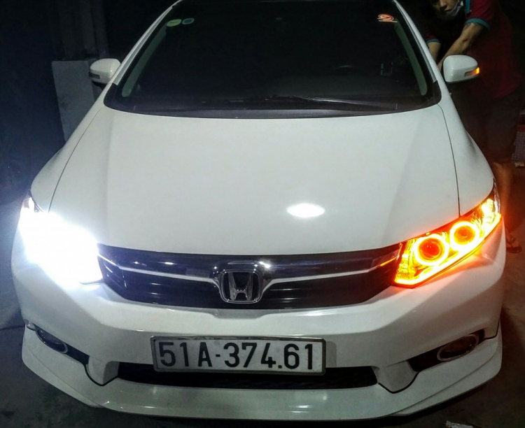 Xe lên bi-xenon không cho đăng kiểm nhe bà con Xe lên bi-xenon không cho đăng kiểm nhe bà con