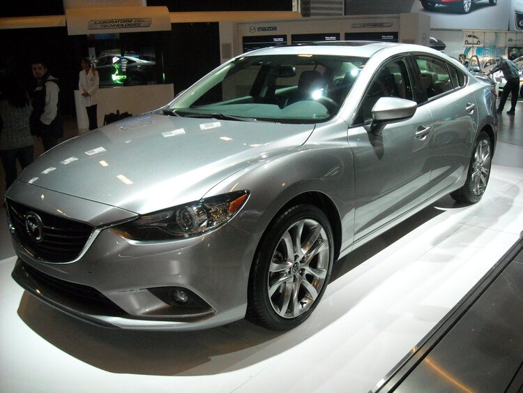 Thời gian này có nên mua Mazda 6?