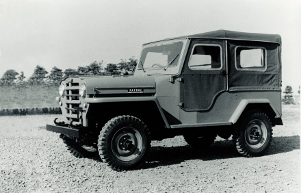 Nissan Patrol 4W65 1959.jpg