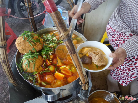 foody-bun-rieu-ben-thanh-407-635926236402007945.jpg