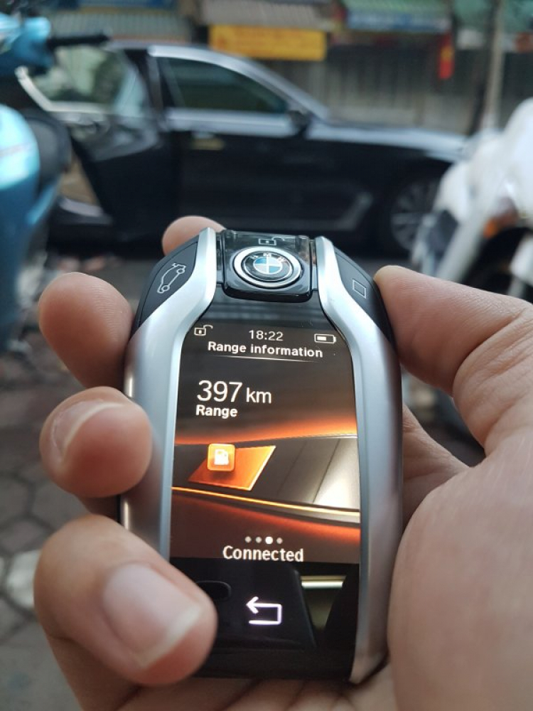 BMW 730Li 2016 ra mắt tại Việt Nam, giá từ 4,1 tỷ BMW 730Li 2016 ra mắt tại Việt Nam, giá từ 4,1 tỷ