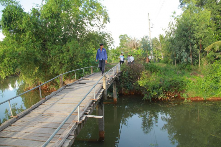 Hình ảnh khởi công xây cầu từ thiện tại Kiên Lương