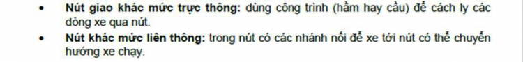 Có cần bật xi-nhan khi đi trên đường cong qua giao lộ ?