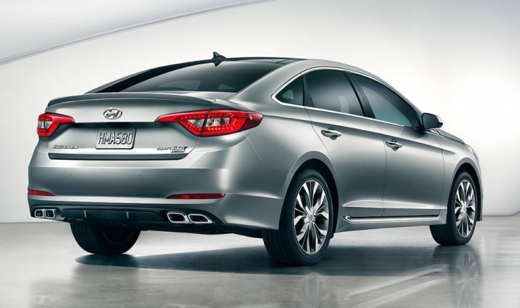 Hyundai Sonata 2017 được giảm giá - nâng cấp thêm "đồ chơi"