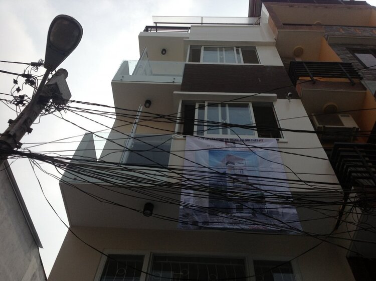 Nhờ TV cho TK nhà này Nhờ TV cho TK nhà này