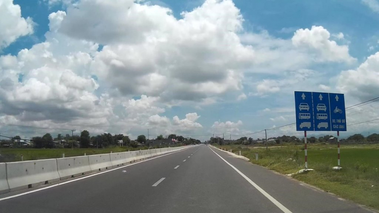 Là sao các bác - sai hay đúng mà báo Tuổi Trẻ làm ghê vậy...