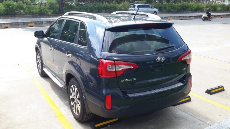 Em cần tư vấn mua new SORENTO mới, mong các bác chỉ giáo.... Em cần tư vấn mua new SORENTO mới, mong các bác chỉ giáo....