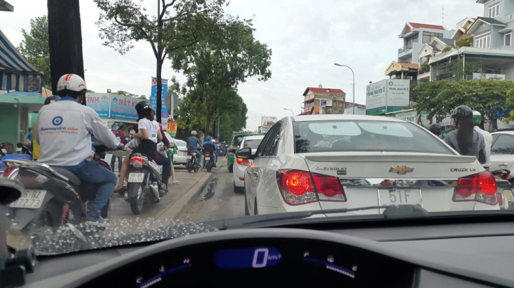 Là sao các bác - sai hay đúng mà báo Tuổi Trẻ làm ghê vậy... Là sao các bác - sai hay đúng mà báo Tuổi Trẻ làm ghê vậy...