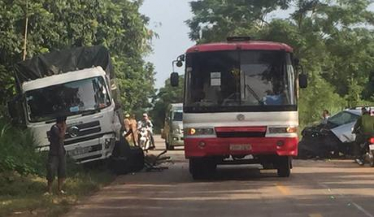 Tai nạn GT và văn của liều báo
