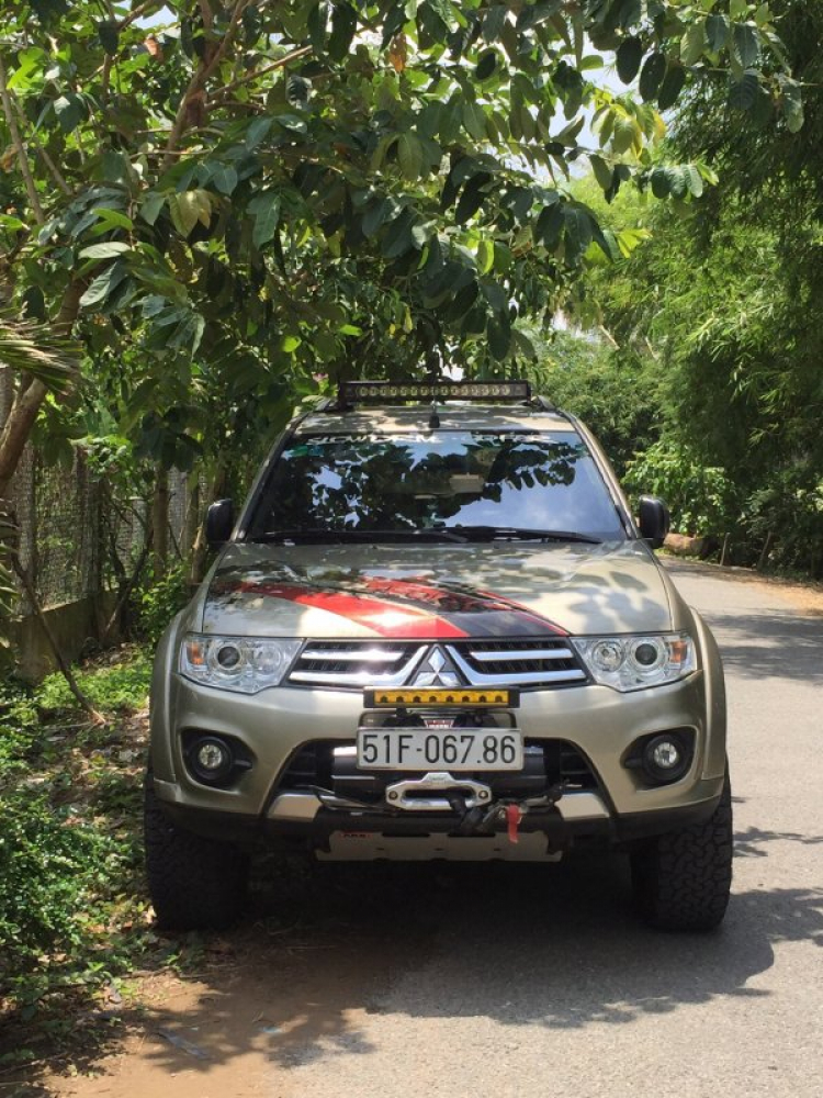 mitsubishi pajero sport