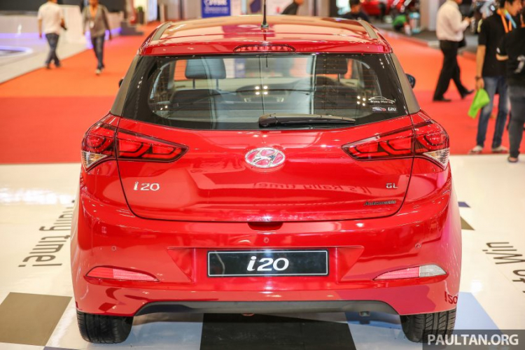 Hình ảnh Hyundai i20 hatchback ở triển lãm Indonesia Hình ảnh Hyundai i20 hatchback ở triển lãm Indonesia