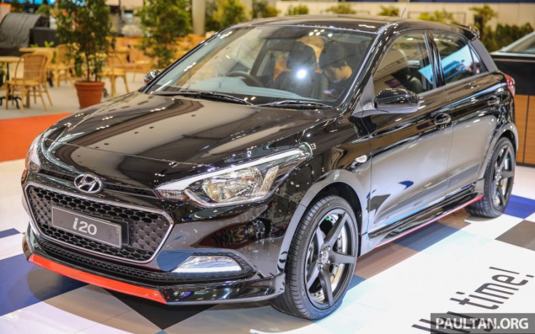 Hình ảnh Hyundai i20 hatchback ở triển lãm Indonesia