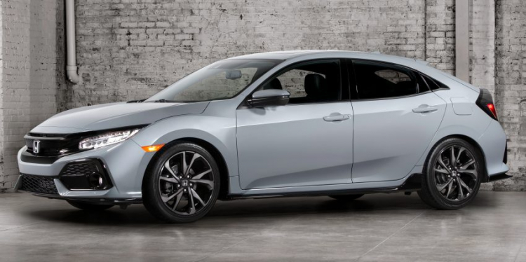 Honda Civic Hatchback 2017 lần đầu lộ diện chính thức