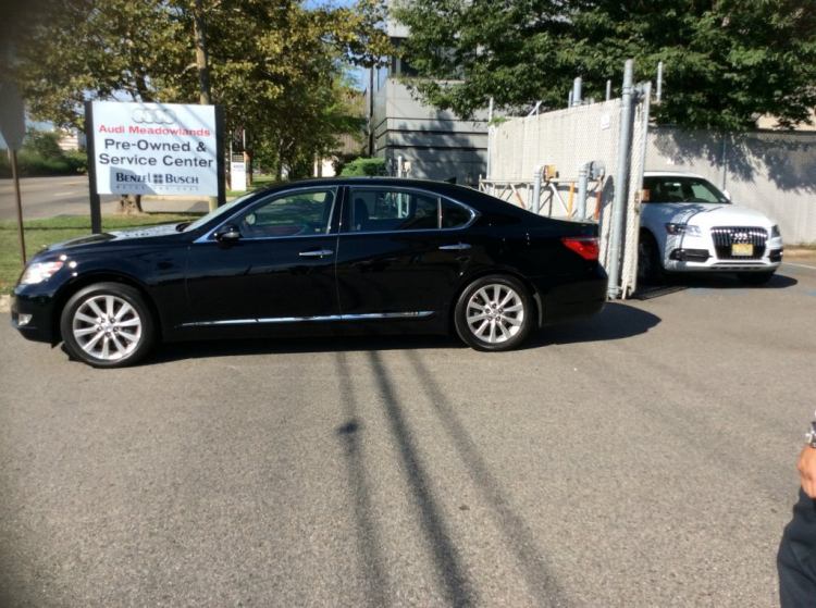 Lexus LS430, LS460/L, LS600h/L - Im Lặng Là Vàng Lexus LS430, LS460/L, LS600h/L - Im Lặng Là Vàng
