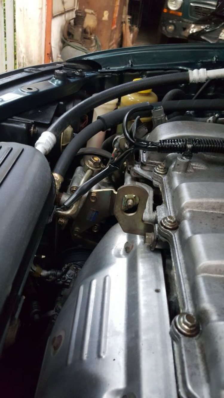 Em cần mua xe ford laser 2003-2005 Em cần mua xe ford laser 2003-2005