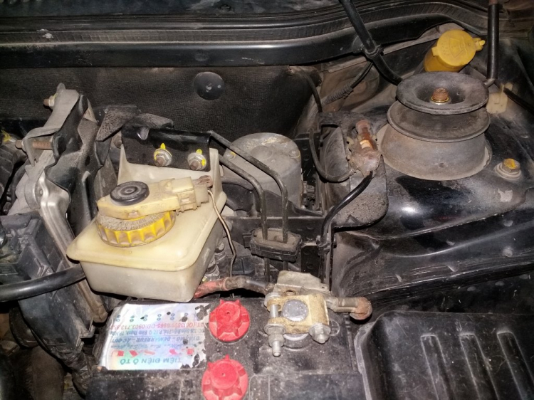 Xuất ngoại, chia tay Fiat Albea Grand HLX 1.6 (cuối 2007) Xuất ngoại, chia tay Fiat Albea Grand HLX 1.6 (cuối 2007)