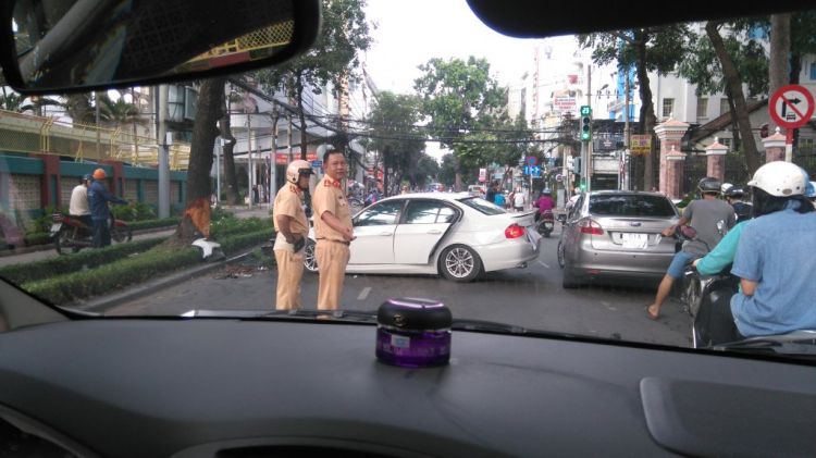 Bim sang nay chạy dữ vậy.
