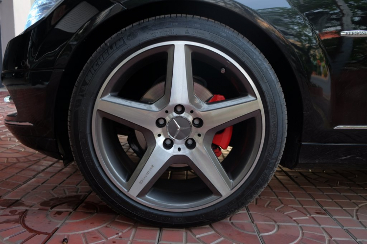 1 bộ vành lốp C250 CGI cần ra đi ( Mới 100% )