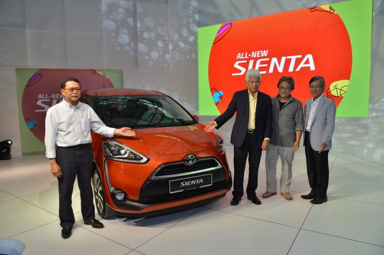 Toyota Sienta ra mắt tại Malaysia - đối thủ của Kia Rondo