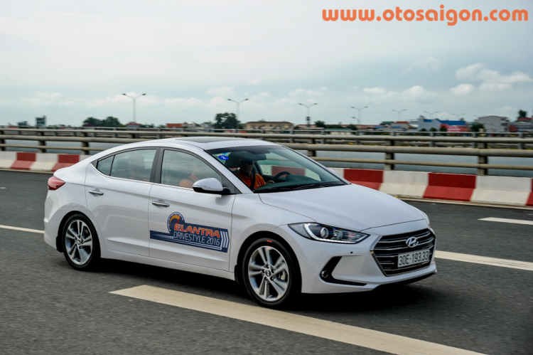 Nhận xét Hyundai Elantra sau 200 km lái thử