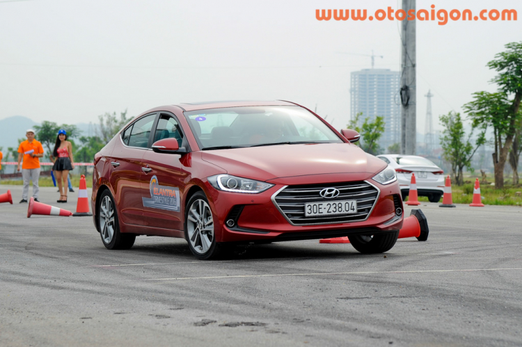 Nhận xét Hyundai Elantra sau 200 km lái thử