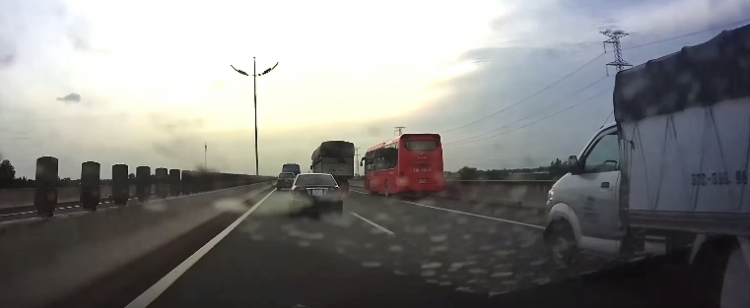 Phương Trang đang đóng phim Fast & Furious