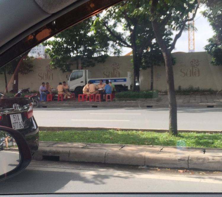 Phạt nguội hầm Thủ Thiêm