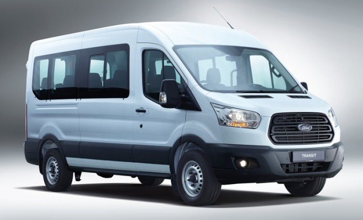 Ford Transit 14 chỗ ra mắt tại Malaysia