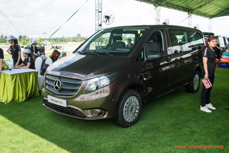 Mercedes-Benz thêm bản V-Class máy xăng tại Việt Nam, giới thiệu Vito Tourer 121