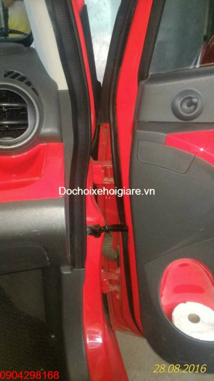 Chống ồn cho xe. Cách âm nóc, Cách âm cánh, Cách âm sàn, Cách âm hốc lốp, Cách âm nắp Capo, Sơn gầm Chống ồn cho xe. Cách âm nóc, Cách âm cánh, Cách âm sàn, Cách âm hốc lốp, Cách âm nắp Capo, Sơn gầm