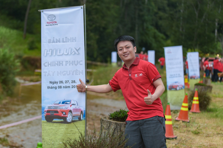 Ảnh hành trình Toyota Hilux chinh phục Tây Nguyên Ảnh hành trình Toyota Hilux chinh phục Tây Nguyên