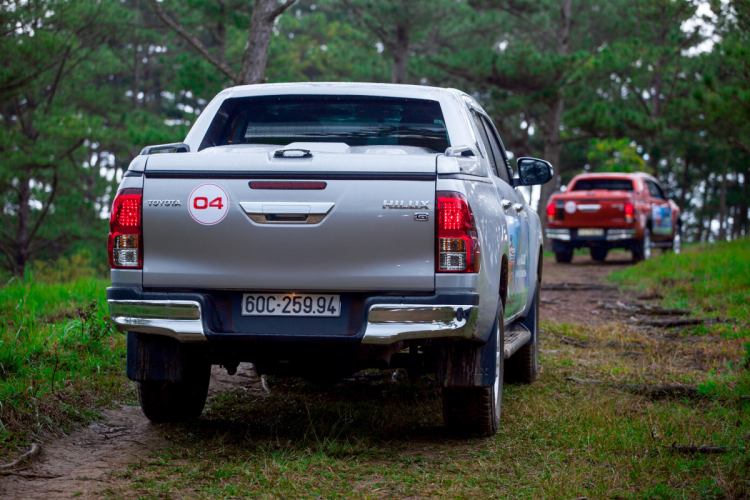 Ảnh hành trình Toyota Hilux chinh phục Tây Nguyên Ảnh hành trình Toyota Hilux chinh phục Tây Nguyên