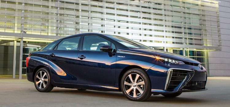 Toyota muốn có 30.000 xe chạy pin nhiên liệu vào năm 2020